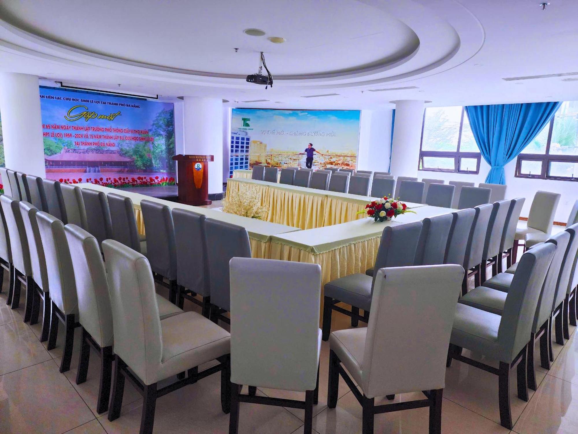 Ritzy Boutique Hotel Da Nang Beach Bagian luar foto