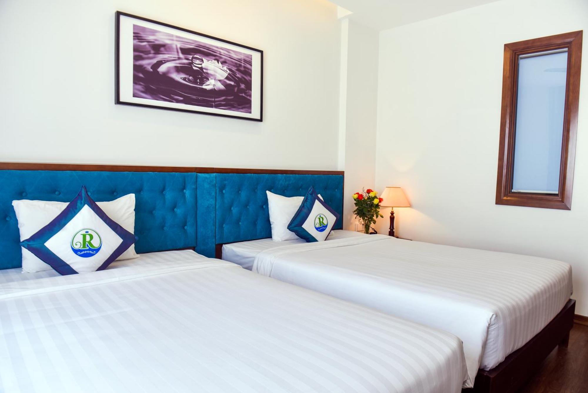 Ritzy Boutique Hotel Da Nang Beach Bagian luar foto