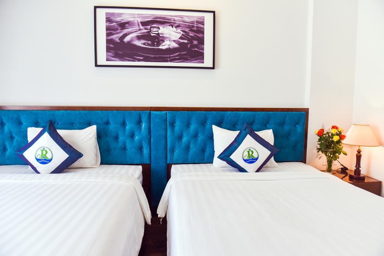 Ritzy Boutique Hotel Da Nang Beach Bagian luar foto